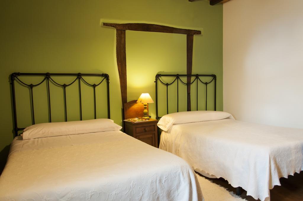 Casa Brandariz Guest House Santa Maria de Arzua Bagian luar foto